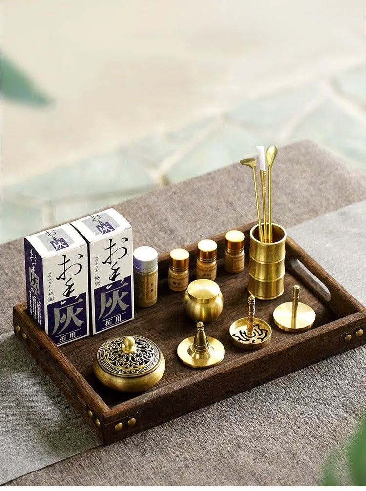 Kit d’Encens Traditionnel “Art du Rituel” – L’Art Ancestral au Service de Votre Calme Intérieur