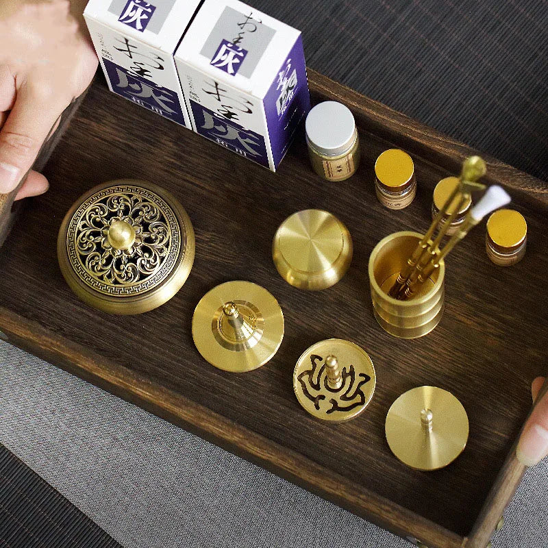 Kit d’Encens Traditionnel “Art du Rituel” – L’Art Ancestral au Service de Votre Calme Intérieur